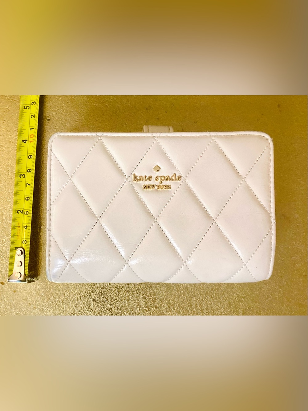 Kate Spade Carey Quilted Leather Ivory  White Wallet - Picture 12 of 16